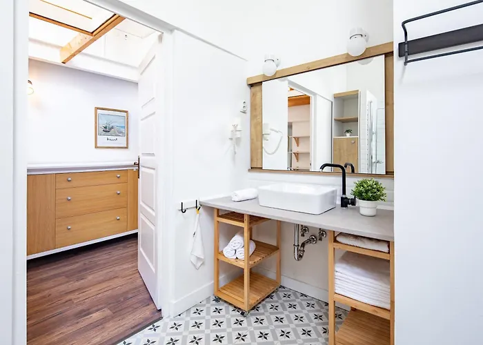Lovag Loft - Quiet, Spacious And Bright 부다페스트