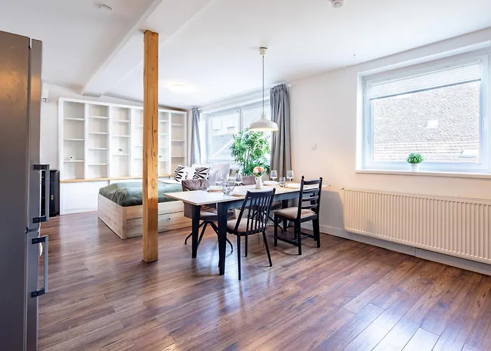 아파트 Lovag Loft - Quiet, Spacious And Bright 부다페스트