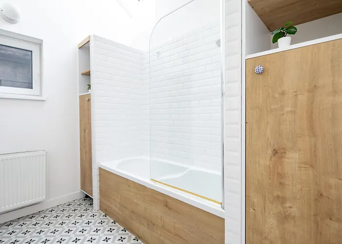 Lovag Loft - Quiet, Spacious And Bright Apartment